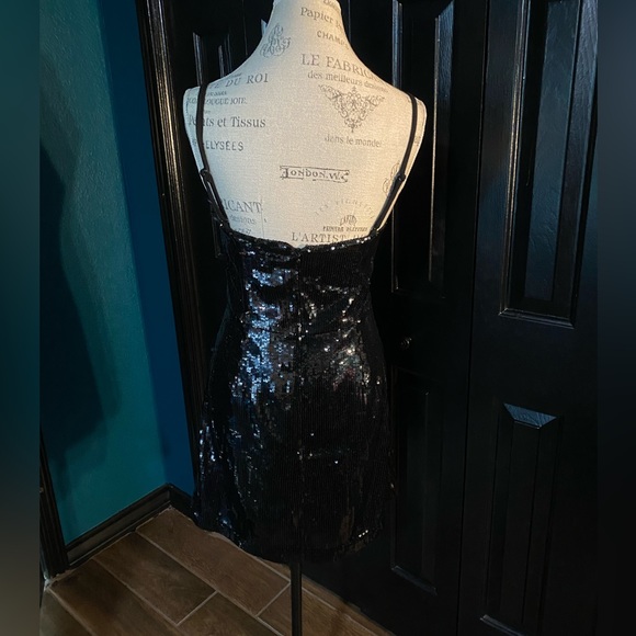 NWT French Connection black sequin dress. - Picture 7 of 8
